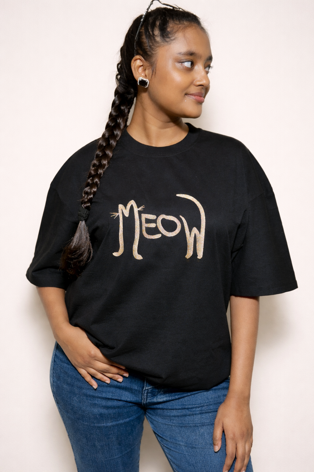 MEOW CAT Black Oversized T-shirt _ Embroidered 